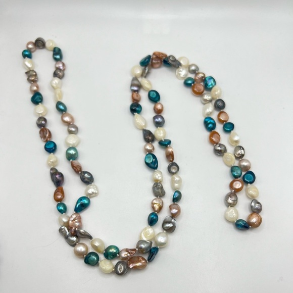 Long Multi Pearl Stranded Necklace - Picture 3 of 3